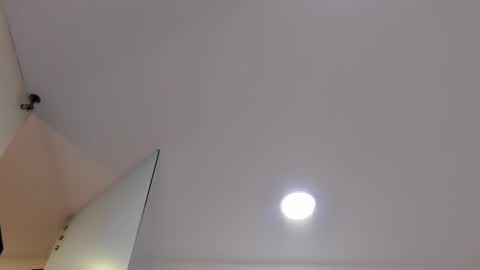 juana_valentina1 online show from 01/18/25, 10:39