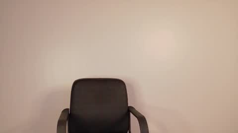 Snapshot of juanagold_ chatting on 11/28/25, 03:09 J U A N A online show from 11/28/25, 03:09