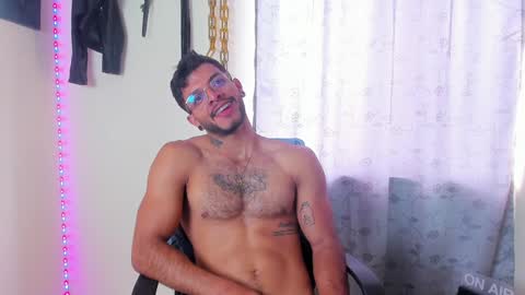 Juan Esteban online show from 01/05/25, 05:20