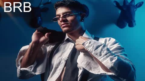 Snapshot of juanbladde chatting on 07/14/26, 11:05 Juan Esteban online show from 07/14/26, 11:05