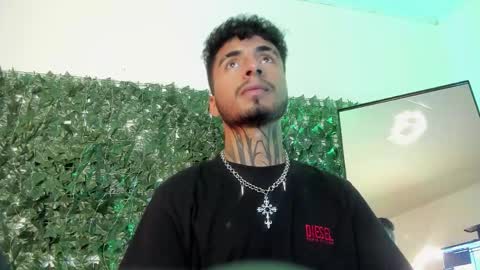 juancamilo66_ online show from 01/15/26, 02:49