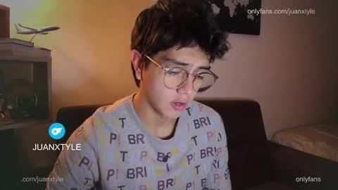 . online show from 12/22/25, 07:55