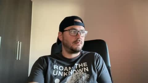 juanchom online show from 03/03/25, 01:42