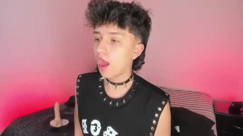 juandaaa__ online show from 10/28/25, 02:59