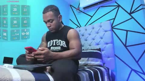 independent model online show from 03/29/26, 01:11