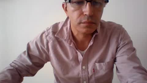 Snapshot of juanearth1 chatting on 07/14/26, 02:12 juanearth1 online show from 07/14/26, 02:12