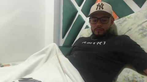 juanfe_style online show from 11/20/25, 01:06