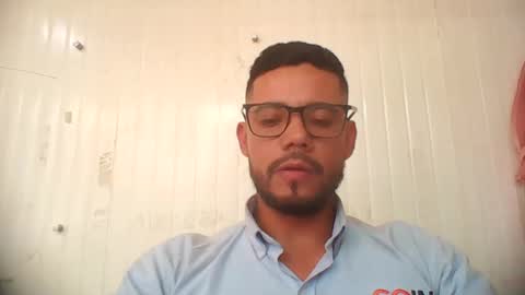 juanfe_style online show from 11/21/25, 06:39