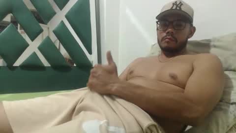 Snapshot of juanfe_style chatting on 03/10/26, 03:11 juanfe_style online show from 03/10/26, 03:11