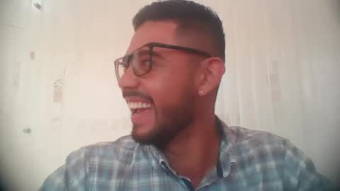 Snapshot of juanfe_style chatting on 03/19/26, 09:19 juanfe_style online show from 03/19/26, 09:19