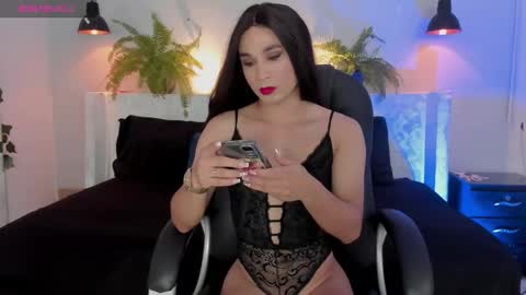 juanita__acosta online show from 10/25/25, 02:02