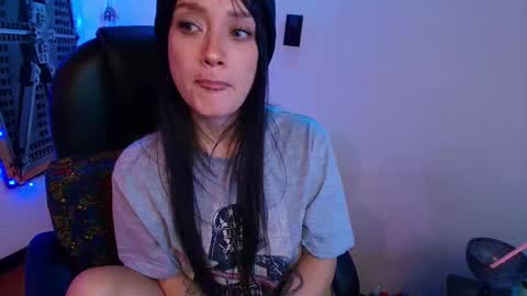 Juanita online show from 02/11/25, 11:01