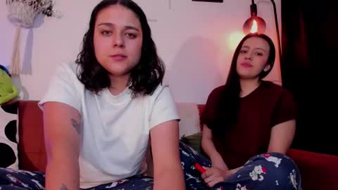 juanitaaa_ online show from 02/17/26, 03:36