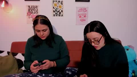 Snapshot of juanitaaa_ chatting on 05/18/26, 11:10 juanitaaa_ online show from 05/18/26, 11:10