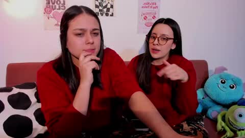 Snapshot of juanitaaa_ chatting on 05/22/26, 07:37 juanitaaa_ online show from 05/22/26, 07:37