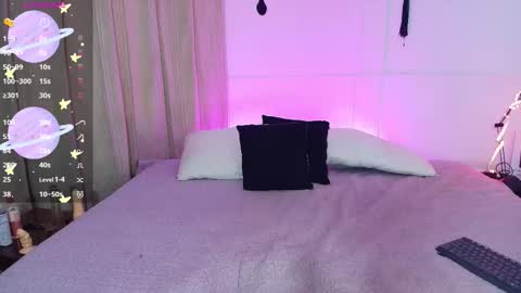 Blue online show from 11/13/25, 04:17