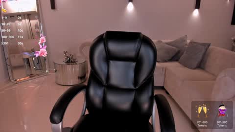 Juanita Clay online show from 01/18/25, 11:43