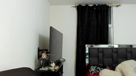 Snapshot of juanjo_ferrari chatting on 05/03/26, 02:39 juanjo ferrari online show from 05/03/26, 02:39