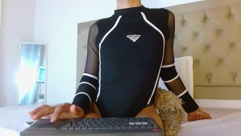 juanjo_galeano online show from 02/19/25, 06:10