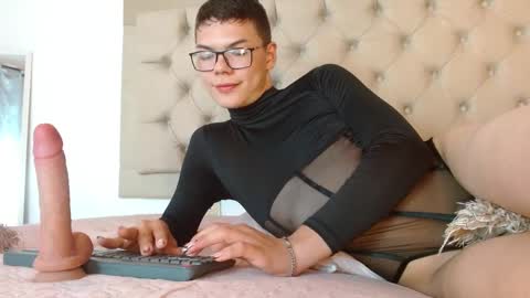 juanjo_galeano online show from 03/07/25, 09:17