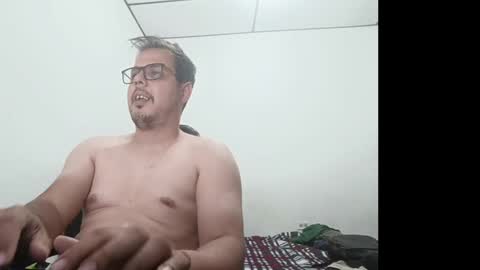 Snapshot of juannieto chatting on 02/21/25, 06:15 JN online show from 02/21/25, 06:15