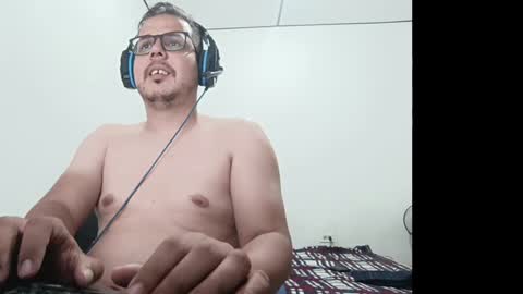 Snapshot of juannieto chatting on 03/12/25, 02:30 JN online show from 03/12/25, 02:30