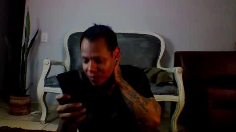 Snapshot of juanpt69 chatting on 02/16/25, 10:54 juanpt69 online show from 02/16/25, 10:54