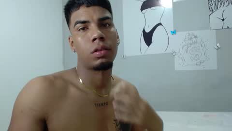 Snapshot of juanse_hot1 chatting on 12/06/24, 12:05 juanse_hot1 online show from 12/06/24, 12:05