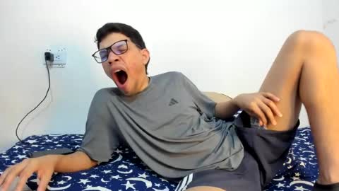 Snapshot of juansuarez204 chatting on 06/17/26, 12:46 juansuarez204 online show from 06/17/26, 12:46