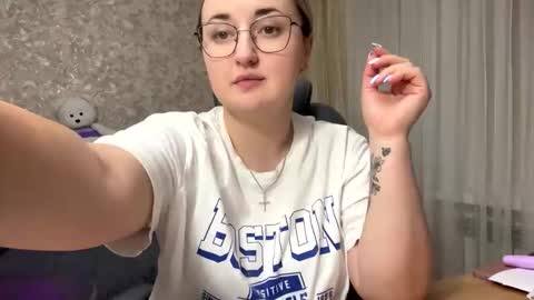 JudeValenti online show from 10/09/25, 04:49