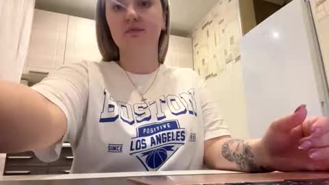 JudeValenti online show from 10/18/25, 06:08