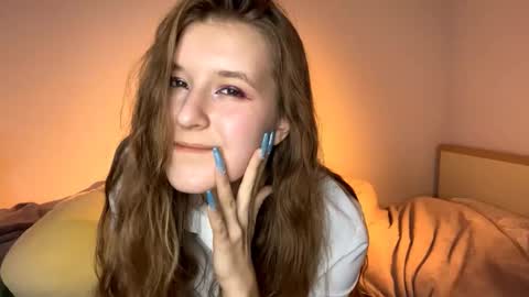 Snapshot of judieswales chatting on 10/29/25, 04:20 Gera online show from 10/29/25, 04:20