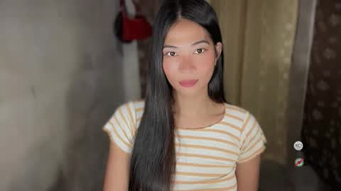 Snapshot of judy_fuckdoll chatting on 04/16/26, 01:39 JUDY online show from 04/16/26, 01:39