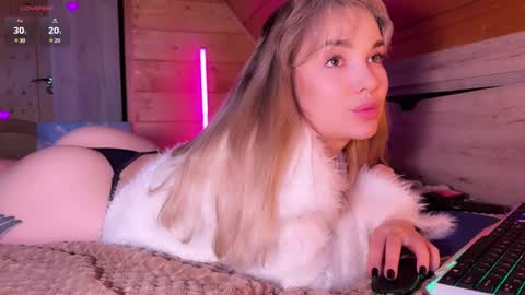 Snapshot of judykissmoore chatting on 01/28/25, 10:56 Judy online show from 01/28/25, 10:56