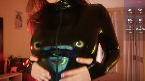 Snapshot of juelzfoxy chatting on 12/02/24, 12:09 Juelz online show from 12/02/24, 12:09