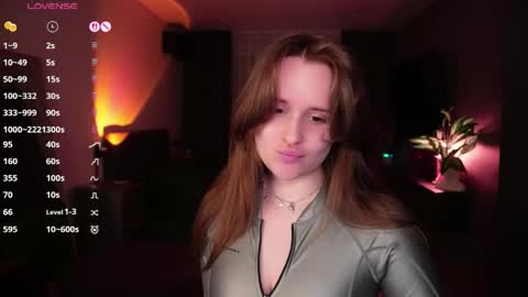 Snapshot of juelzfoxy chatting on 05/07/26, 09:31 Juelz online show from 05/07/26, 09:31