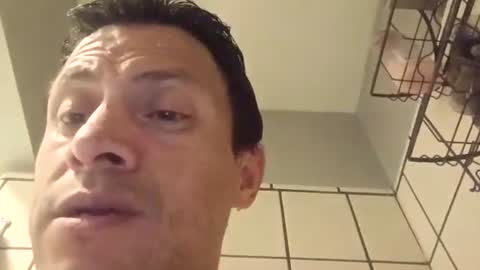 Snapshot of jugg3 chatting on 02/09/26, 11:03 Carlos online show from 02/09/26, 11:03