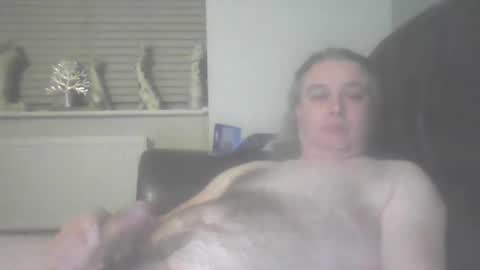 Snapshot of juggyoouk chatting on 12/29/24, 01:56 juggy online show from 12/29/24, 01:56