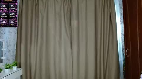 Lola  fav pattern 357595250 online show from 09/14/25, 12:26