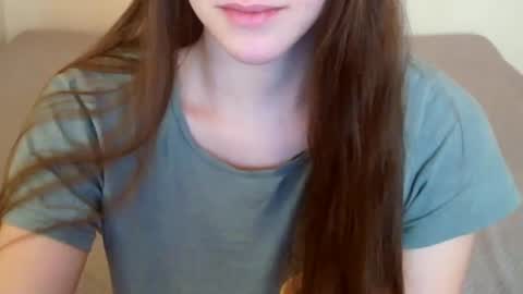 Snapshot of juicetalia chatting on 02/14/25, 10:49 JuiceTalia online show from 02/14/25, 10:49
