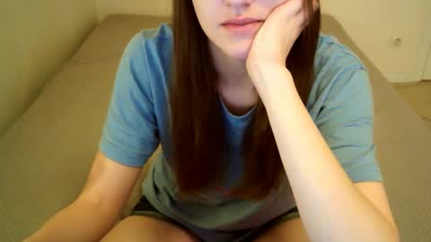 Snapshot of juicetalia chatting on 10/29/25, 08:38 JuiceTalia online show from 10/29/25, 08:38