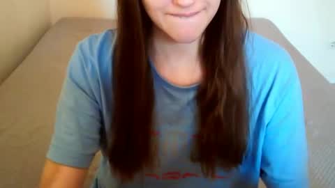 Snapshot of juicetalia chatting on 11/01/25, 10:28 JuiceTalia online show from 11/01/25, 10:28