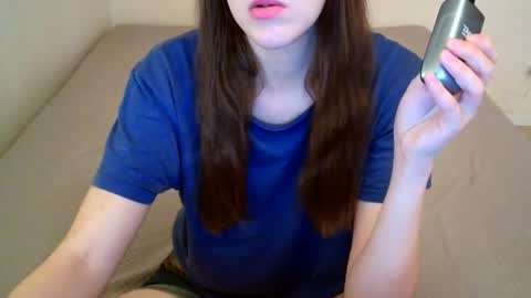 Snapshot of juicetalia chatting on 11/06/25, 07:42 JuiceTalia online show from 11/06/25, 07:42