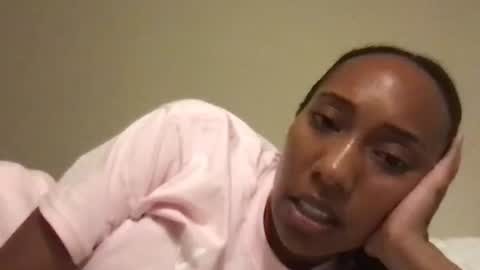 Snapshot of juicijazzi chatting on 10/18/25, 04:37 juicijazzi online show from 10/18/25, 04:37