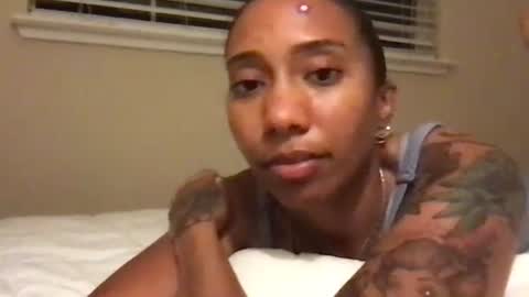 Snapshot of juicijazzi chatting on 11/02/25, 09:00 juicijazzi online show from 11/02/25, 09:00