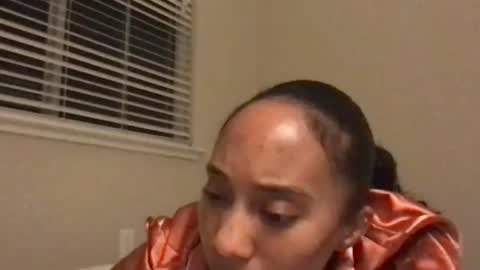 Snapshot of juicijazzi chatting on 11/21/25, 09:08 juicijazzi online show from 11/21/25, 09:08