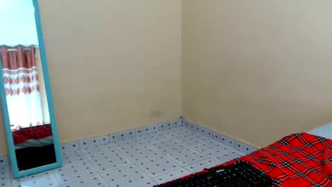 Snapshot of juicy576808 chatting on 01/26/25, 04:51 zainabu online show from 01/26/25, 04:51