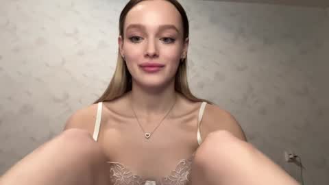 alexa online show from 12/24/24, 09:22