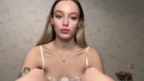 alexa online show from 12/28/24, 03:04