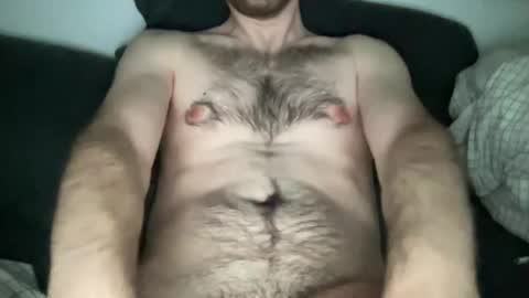 Snapshot of juicy_boy21 chatting on 10/01/25, 12:00 juicy boy21 online show from 10/01/25, 12:00